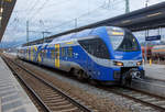 Der dreiteilige Stadler FLIRT 3 - der Meridian ET 351 fhrt am 27.12.2016 als M (nach Mnchen Hbf) in dem Bahnhof Rosenheim ein.