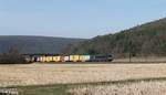 X4E 877 alias 193 877-8 zieht bei Harbach ein Containerzug im Auftrag der Wiener Lokalbahn (WLC) 16.03.17