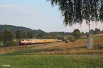 218 105 befrdert bei Lengenfeld den DGV 92757 in Richtung Hof.