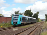 622 665 bei der Einfahrt in den Bahnhof von Meldorf am 29.