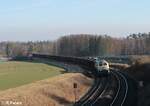 Doppeltraktion aus 218 489 + 218 446 mit einem 40 Eaos Wagen Zug von Passau nach Gotha bei Oberteich in Richtung Hof. 03.03.23