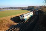 Doppeltraktion aus 218 489 + 218 446 mit einem 40 Eaos Wagen Zug von Passau nach Gotha bei Oberteich in Richtung Hof.