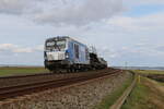 247 908  Debbie  mit einem Autozug am 14.