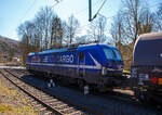 Die an die RTB CARGO vermietete Siemens Vectron MS 193 564 „Wij verbinden de Euregio“ (91 80 6193 564-2 D-ELOC) der ELL Germany GmbH (European Locomotive Leasing) fährt am 18.03.022