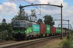 Am 21 Augustus 2025 zieht RTB 193 756 ein Containerzug durch Hulten und wird vom offenbarer Weg fotografiert. Am 21 Augustus 2025 zieht RTB 193 756 ein Containerzug durch Hulten und wird vom offenbarer Weg fotografiert.