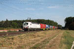 6193 680-9 zieht mit einem Routier Filip Wechselbrcken an der Netztrennstelle Mainz Bischofsheim. 01.09.24