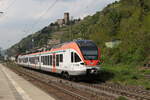 428 646 bei der Ausfahrt aus Kaub in Richtung Bingen am 3. Mai 2022.