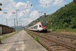 403 verlässt Kaub als RB10 25021 Koblenz - Wiesbaden. 20.07.24