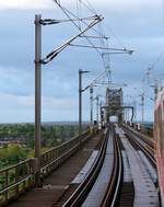 Die n-Wagen sind was wunderbares...mitten auf der Rendsburger Hochbrücke...Rendsburg 30.05.2015