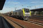 CapTrain 159 102 zieht ein Sch�tterzug durch Berlin-Sch�nefeld Flughafen am 18 September 2020.