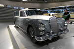 (283'022) - Mercedes Messwagen am 11.