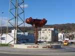 (167'432) - Ein Kreisel mit einem VW-K�fer als Brunnen am 19.