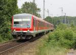 928 681 mit Verstrkung durch nochn 928er bei der Einfahrt in den Bahnhof Kln-West als RE nach Tier...