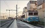 Am frühen und kalten Morgen fotografierte ich die SNCF BB 22397 in Annecy.
