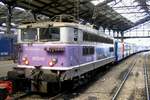 SNCF 17049 steht am 19 September 2011 in Paris Saint-Lazare.