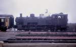 Noch ein Blick auf die SNCF Lok, welche den SBB Couchettes-Wagen 51 85 50-40 006 in Calais Maritime rangiert.