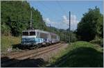 An fast der gleichen Stelle, aber in der Gegenrichtung aufgenommen, zeigt sich die SNCF BB 22391 mit dem TER 96506 von Lyon Part Dieu nach Genève.