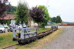 Chemin de Fer Forestier d'Abreschviller : ein paar Originalwagen für Personen- und Holztransport sind für Sonderfahrten erhalten.