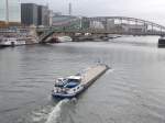 (166'845) - Ein Frachtschiff auf der Seine am 16.