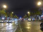 (167'037) - Die Champs-Elys�es am Abend am 16.