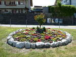 (251'402) - Blumenbandeli am 12.