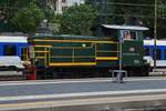 FS Diesellok 245 638-1 wartet im Bahnhof von Triest, auf das Signal zum Ausfahren aus dem Bahnhof. 05.05.2025 FS Diesellok 245 638-1 wartet im Bahnhof von Triest, auf das Signal zum Ausfahren aus dem Bahnhof. 05.05.2025