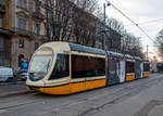 Der Triebwagen 7524 ein AnsaldoBreda  fnfteiliger  Sirio  der Mailnder Verkehrsgesellschaft Azienda Trasporti Milanesi (ATM) erreicht am 29.12.2015 als Linie 14 an der Station Lanza M2 in der Foro Buonaparte. Die fnfteilig  Sirio  der ATM Serie 7500 und 7600 haben den Spitznamen  Sirietto .

Der AnsaldoBreda Sirio ist ein Niederflur-Gelenk-Straentriebwagen des italienischen Herstellers AnsaldoBreda (heute Hitachi Rail Italy), welches in mehreren europischen Stdten in Betrieb ist. Fr die ATM in Mailand wurden zwischen 2003 und 2009 von AnsaldoBreda in Neapel 68 dieser Einrichtungsfahrzeuge geliefert, die bei der ATM als Baureihe 7500 (35 Stck) und als Baureihe 7600 (33 Stck) gefhrt werden. Sie sind komplett niederflurig, mit einer Bodenhhe von 350 mm, ausgefhrt. Die Sirietto fnfteilig und 26,45 m lang, der erste, dritte und fnfte Wagenkasten ruhen jeweils auf einem Drehgestell, der zweite und vierte Wagenkasten sind als Laufwerksloses schwebendes Mittelteil (Snfte) ausgefhrt. 

Die 35 Stck der ATM Serie 7500 hatte im Heckmodul ursprnglich keine Tr und waren 25,15 m lang. Die Fahrzeuge wurden aber spter modifiziert. Heute unterscheiden sie sich von ATM Serie 7600 uerlich nicht mehr, lediglich die interne Bordausrstung ist etwas anders.

TECHNISCHE DATEN:
Spurweite: 1.435 mm
Achsformel: Bo' 2' Bo'
Stromsystem: 550 bis 600 V DC (=)
Baujahre:  2003 bis 2009 (Serie 7500) und 2008 bis 2009 (Serie 7600)
Gebaute Stck:  68 
Hersteller: AnsaldoBreda (heute Hitachi Rail Italy)
Lnge ber alles: 26.450 mm
Achsabstand im Drehgestell: 1.700 mm
Lauf- und Treibraddurchmesser: 660 mm
Breite: 2.400 mm
Hhe: 3.414 mm
Sitzpltze: 54
Stehpltze (6 Pers./m): 152
Fubodenhhe: 350 mm
Leistung: 4 x 106 kW (424 kW)
Hchstgeschwindigkeit: 70 km/h
Niederfluranteil: 100 %