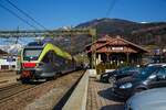 Der Trenitalia ETR 170 217, ein sechsteiliger Stadler FLIRT (MS für I / A) hat am 26.03.2022, als Regionalzug von Brenner/Brennero via Bozen/Bolzano nach Meran/Merano, den Bahnhof