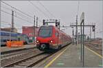 Ein FS Trenitlia BTR 813 (Flirt3) von Torino nach Aosta erreicht Chivasso. Hier findet ein Fahrtrichtungswechsel statt, die Umstellung vom elektrischen zum Dieselbetrieb wird auf der nchsten Station, in Ivrea, vollzogen.

24. Feb 2023