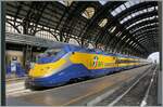 Noch einmal, nun in voller Länge der RFI ETR 500 Diamante 2.0 mit Triebkopf 93 83 2404 648-2 I-RIF in Milano Centrale.
17. Sept. 2025  Noch einmal, nun in voller Länge der RFI ETR 500 Diamante 2.0 mit Triebkopf 93 83 2404 648-2 I-RIF in Milano Centrale.
17. Sept. 2025