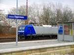 145 CL-202 mit einem Gterzug in Ludwigshafen-Oggersheim am 13.1.17