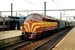 Scanbild von ex-CFL 1602 (heute in Besitz von PFT-TSP als SNCB 202020) mit ein Sonderzug in Mechelen Centraal am 5 Augustus 1997.