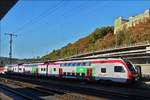 CFL 2303 verlässt am Morgen des 15.09.2018 den Bahnhof von Koblenz in Richtung Düsseldorf, gut gekennzeichnet sind bei diesem Triebzug die Fahrrad Abteile, dagegen ist die Kennzeichnung der