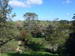 (190'904) - Hobbiton-Landschaft mit B�umen am 22.
