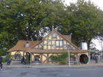 (190'801) - Tourismusb�ro im Stil von Hobbiton am 22.