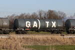 7846 858 (Zacns) von  GATX  am 18. Mrz 20225 bei Bernau.