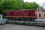 Die Dieselelektrische Lokomotive NS № 2498 der NS-Serie (Baureihe) 2400 am 24 Juni 2025 auf der Drehscheibe im Het Spoorwegmuseum (bis 2005 NSM - Nederlands Spoorwegmuseum /