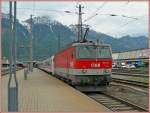 BB 1144 208-4 mit IC 108 nach Dortmund (via Lindau - Ulm) kurz vor der Abfahrt in Innsbruck am 17.