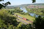 1116 202-7 zieht zwischen Himmelstadt und Karlstadt ein KLV ZUg gen Norden.