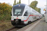 4110 611 als IC 2177(Warnemünde-Dresden)bei der Durchfahrt in Rostock-Bramow.15.10.2022