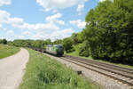 193 959-4  7Trucks  zieht den leeren Kupferanodenzug bei Pölling. 14.05.24