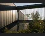 Licht und Schatten: Erweiterungsbau der Realschule in Kernen im Remstal.