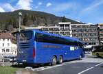 (260'507) - Aus Polen: Sobolewscy, Skwierzyna - Nr. P139/FG 3848P - Irizar am 19. Mrz 2024 beim Bahnhof Grindelwald