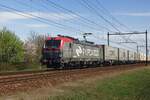 Am 18 April 2021 führ der Chengdu Containerzug noch und passiert mit EU46-514 an der Spitze Wijchen.