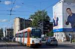 STRASSENBAHNBETRIEBE IN POLEN
Strassenbahn LODZ
Auf dem Strassenbahnnetz sind auch Gebrauchtwagen aus Bielefeld, Ludwigshafen und Mannheim im Einsatz. Am 20. August 2014 konnte der Dwag M8C 526 ex Bielefeld mit der  historischen Lackierung fotografiert werden.  
Foto: Walter Ruetsch