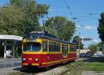 STRASSENBAHNBETRIEBE IN POLEN
Strassenbahn LODZ
Auf dem Strassenbahnnetz sind auch Gebrauchtwagen aus Bielefeld, Ludwigshafen und Mannheim im Einsatz. Am 20. August 2014 konnte der Dwag GT8 506 ex Mannheim im aktuellen Farbkleid fotografiert werden.  
Foto: Walter Ruetsch