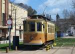 Bahnen in Portugal: Die drei verbliebenen Strassenbahnlinien 1, 18 und 22 von Porto werden mit historischen zweiachsigen Motorwagen betrieben.