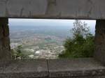 (165'620) - Durchblick durchs Mauerloch am 24.