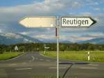 (134'632) - Wegweiser nach Reutigen am 2.