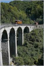 Die RhB Ge 4/4 182 auf dem Baie de Clarens Viadukt zwischen Chamby und Blonay-     9.